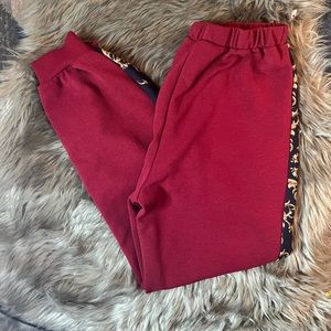 Shein small pant w gold trim